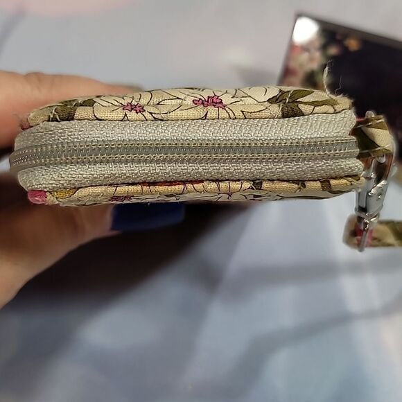 Vera Bradley Wallet / Wristlet / Clutch in Tea Party Print - Picture 11 of 15